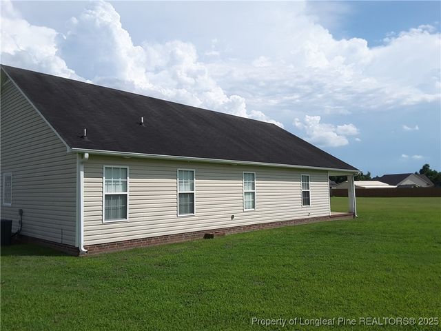 102 Kennedy Drive, Raeford, NC 28376