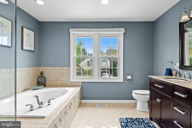 7 CORKERY LN, Medford, NJ 08055