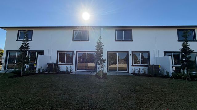 1112 Whitepine Drive 1116, Wellington, FL 33414