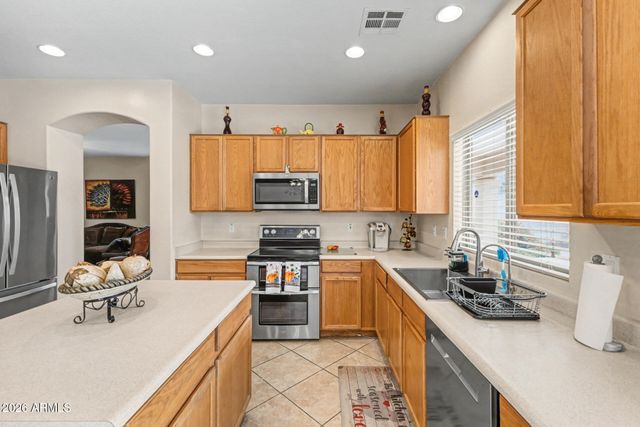 4067 E COUNTY DOWN Drive, Chandler, AZ 85249