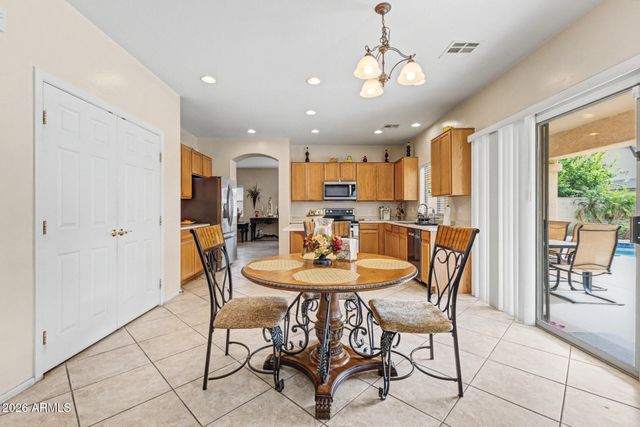 4067 E COUNTY DOWN Drive, Chandler, AZ 85249