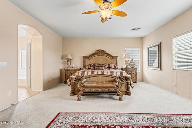 4067 E COUNTY DOWN Drive, Chandler, AZ 85249