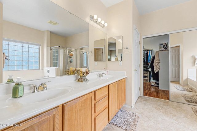 4067 E COUNTY DOWN Drive, Chandler, AZ 85249