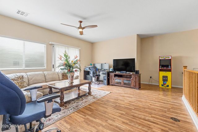 4067 E COUNTY DOWN Drive, Chandler, AZ 85249