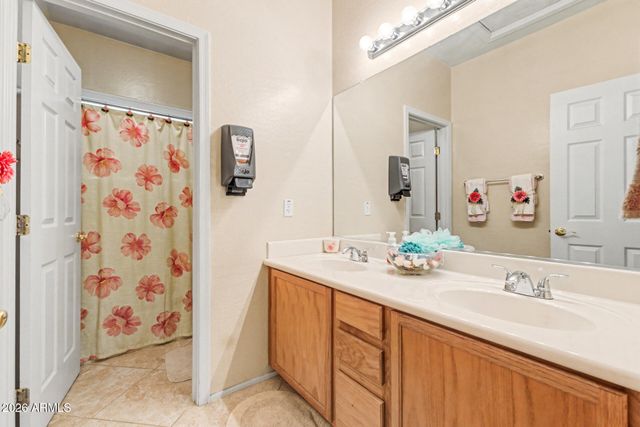 4067 E COUNTY DOWN Drive, Chandler, AZ 85249