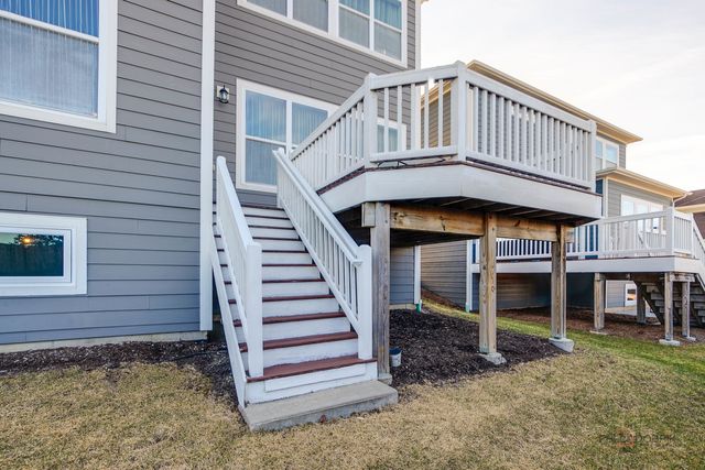 1442 Somerset Place, Barrington, IL 60010