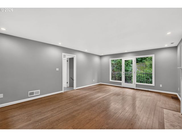 4842 Sw ELM Ln, Portland, OR 97221