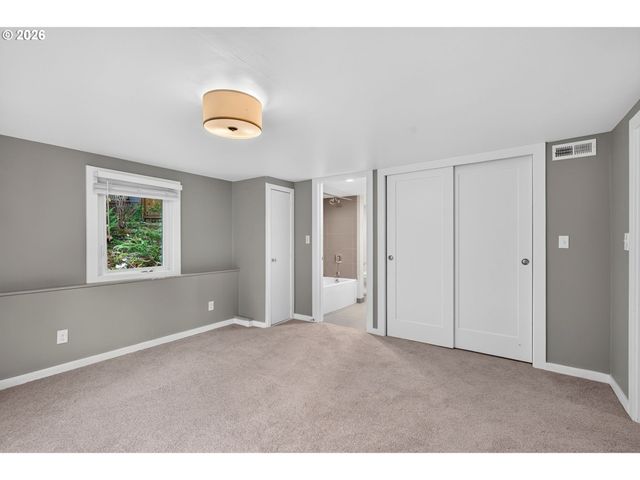 4842 Sw ELM Ln, Portland, OR 97221