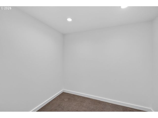 4842 Sw ELM Ln, Portland, OR 97221