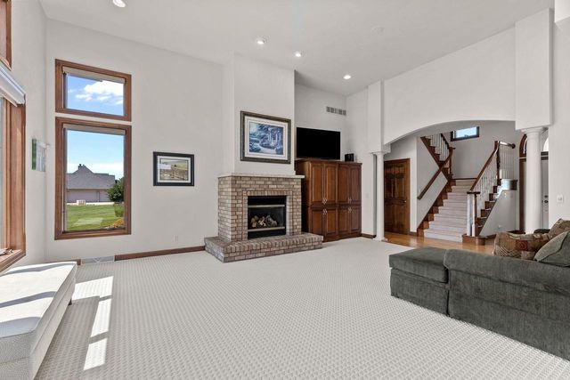 W7415 RIDGETOP DRIVE, Neenah, WI 54956