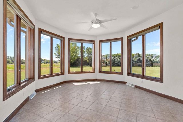 W7415 RIDGETOP DRIVE, Neenah, WI 54956