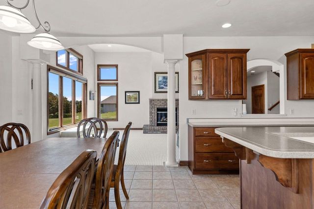 W7415 RIDGETOP DRIVE, Neenah, WI 54956