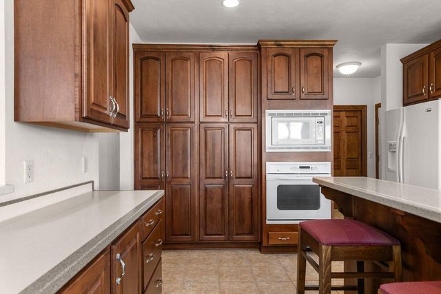 W7415 RIDGETOP DRIVE, Neenah, WI 54956