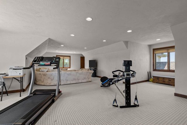 W7415 RIDGETOP DRIVE, Neenah, WI 54956