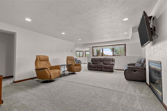 W7415 RIDGETOP DRIVE, Neenah, WI 54956