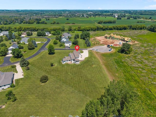 W7415 RIDGETOP DRIVE, Neenah, WI 54956