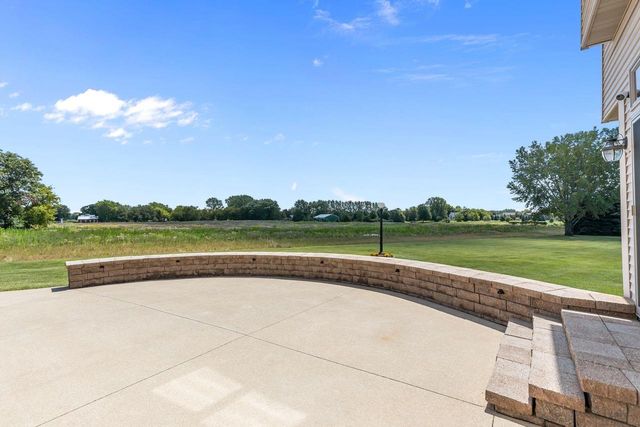 W7415 RIDGETOP DRIVE, Neenah, WI 54956