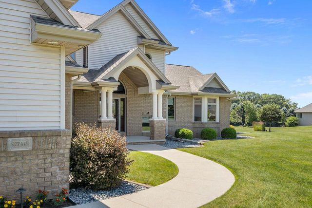 W7415 RIDGETOP DRIVE, Neenah, WI 54956
