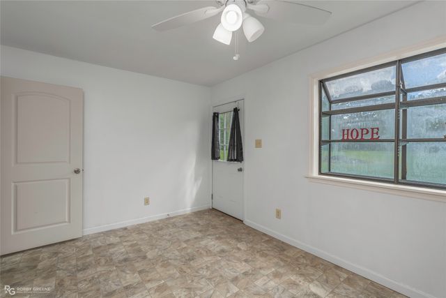 5725 Harper Road, Keithville, LA 71047