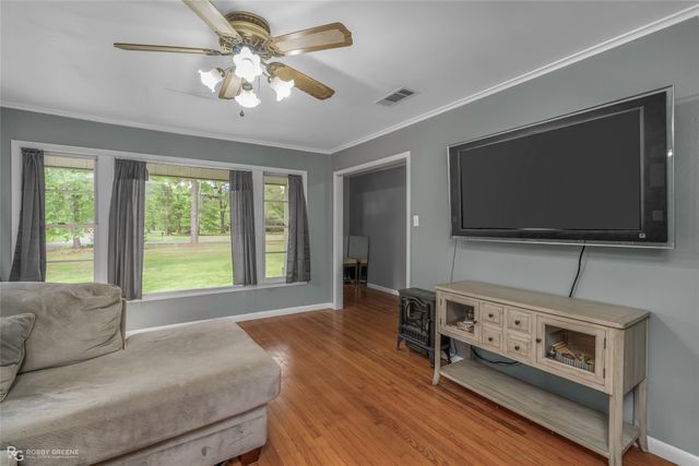 5725 Harper Road, Keithville, LA 71047