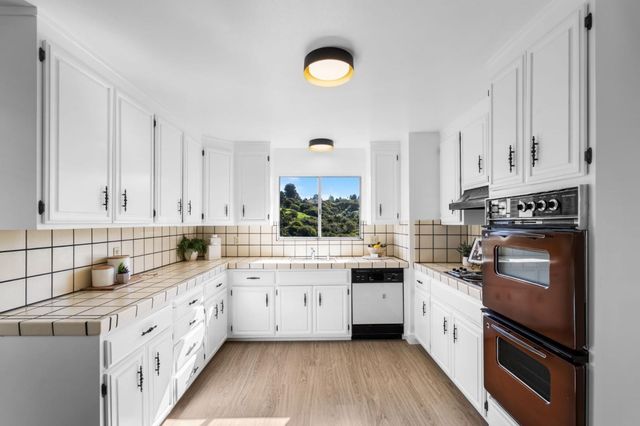 4112 Marsten Avenue, Belmont, CA 94002