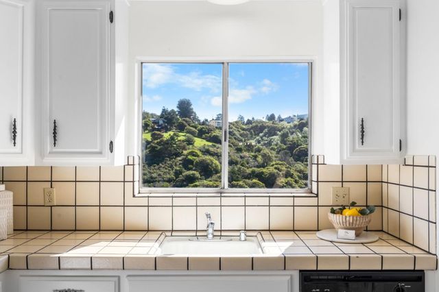 4112 Marsten Avenue, Belmont, CA 94002