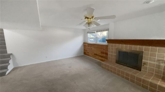 2622 Manor Terrace, Lawrence, KS 66046