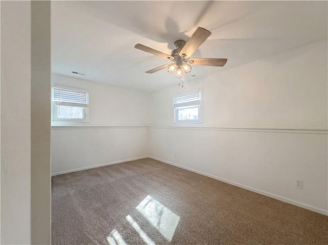 2622 Manor Terrace, Lawrence, KS 66046