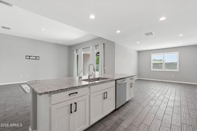 30780 W CHEERY LYNN Road, Buckeye, AZ 85396