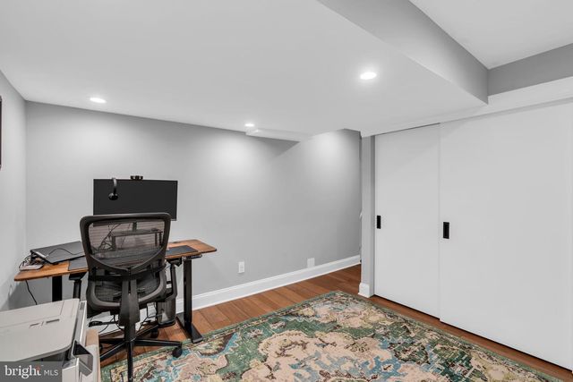 24 TAR HEELS RD, Hamilton, NJ 08619