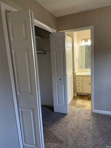 7902 Berryhill Court, Fort Wayne, IN 46825