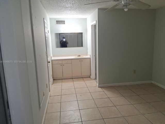 19791 SW 114th Avenue 135, Miami, FL 33157