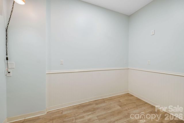 364 Weaverville Road, Asheville, NC 28804