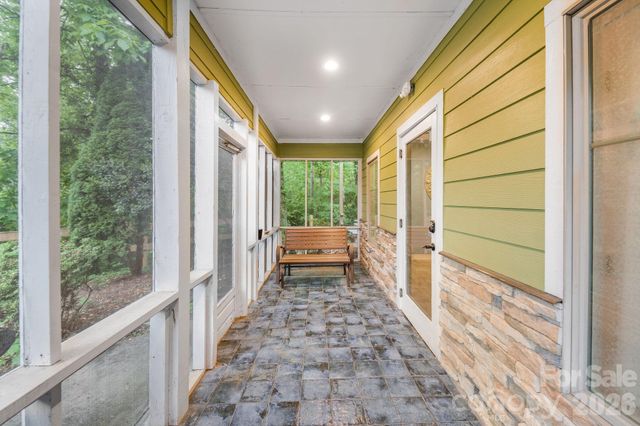 364 Weaverville Road, Asheville, NC 28804