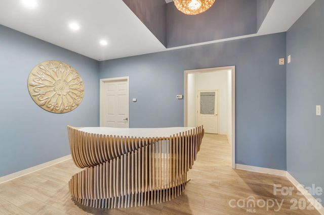 364 Weaverville Road, Asheville, NC 28804