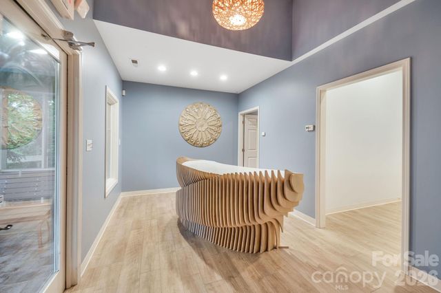 364 Weaverville Road, Asheville, NC 28804