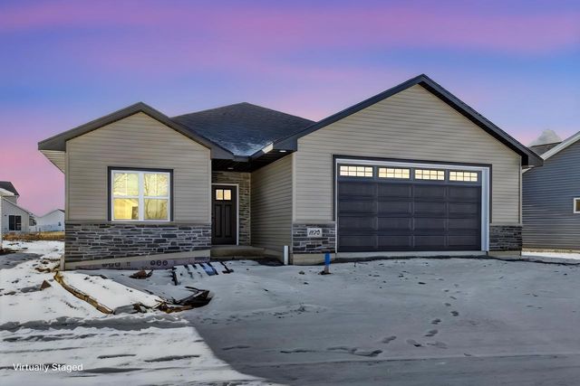 1270 AUTUMN FIELD LANE, De Pere, WI 54115