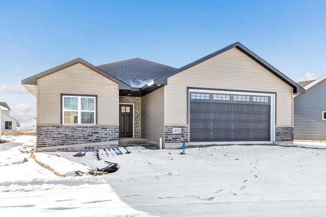 1270 AUTUMN FIELD LANE, De Pere, WI 54115