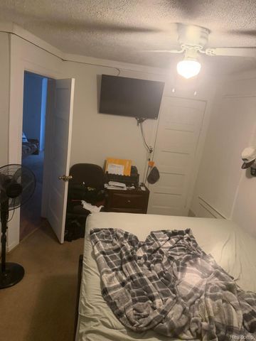 927 Alvord Avenue, Flint, MI 48507