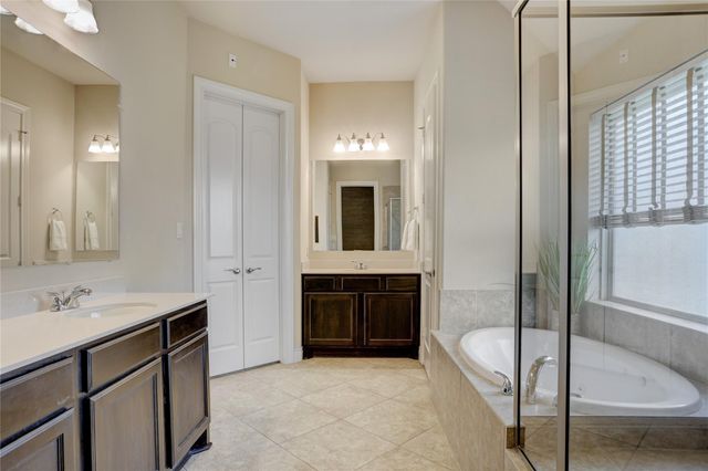 88 Ivy Croft Court, Richmond, TX 77406