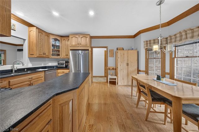 485 Vineyard Way, Doylestown, OH 44230