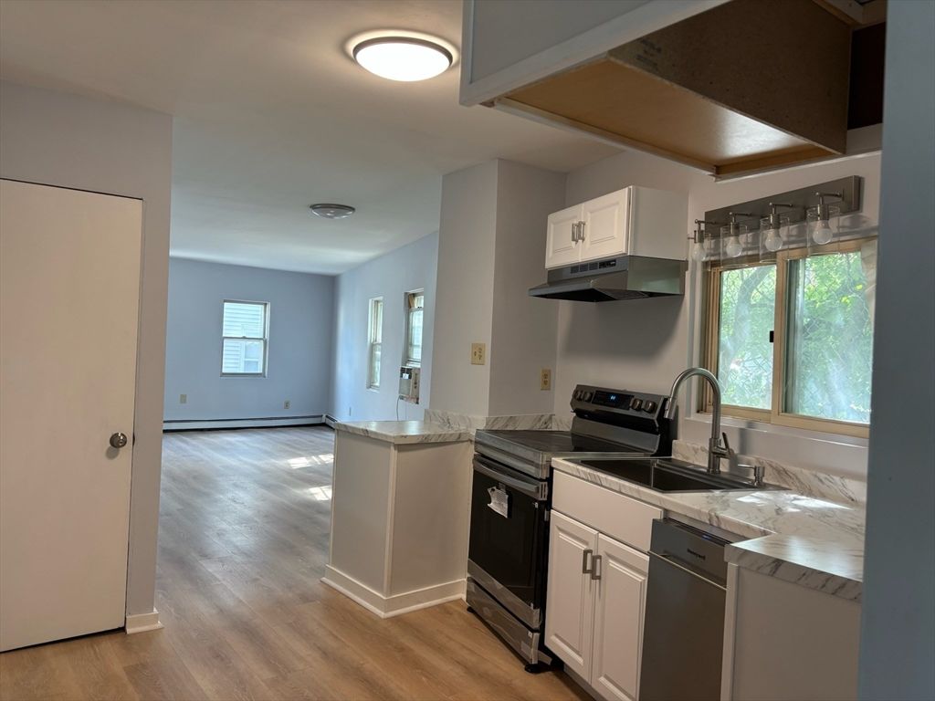 17 Howell Ct., Chelsea, MA 02150