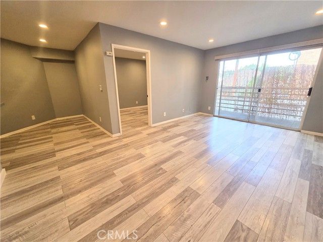 327 Chestnut, Long Beach, CA 90802