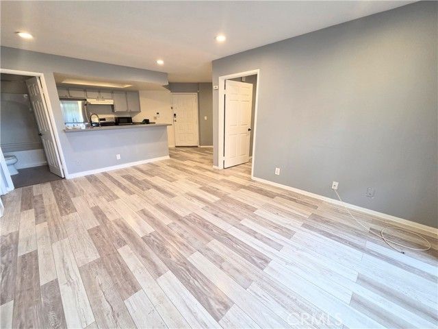 327 Chestnut, Long Beach, CA 90802