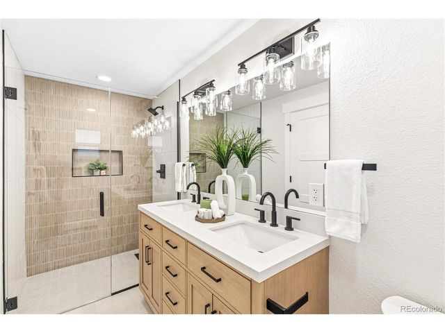 3100 W Denver Pl, Denver, CO 80211