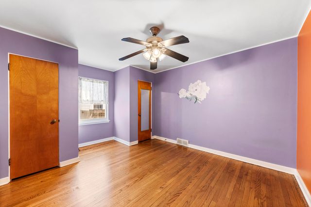 7204 Knickerbocker Parkway, Hammond, IN 46323