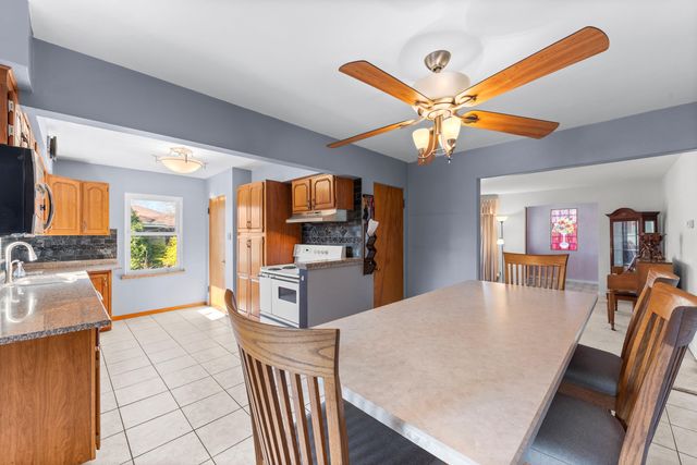 7204 Knickerbocker Parkway, Hammond, IN 46323