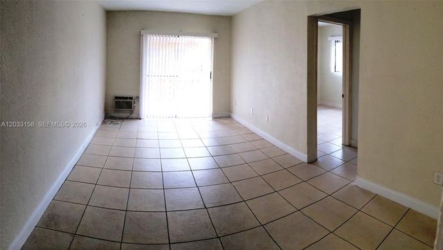 2441 NW 13 Street 77, Miami, FL 33125