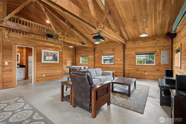 3909 56th Avenue NE, Olympia, WA 98506