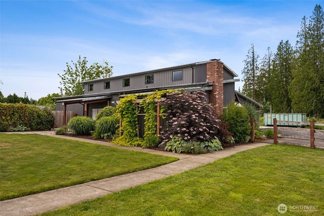 3909 56th Avenue NE, Olympia, WA 98506